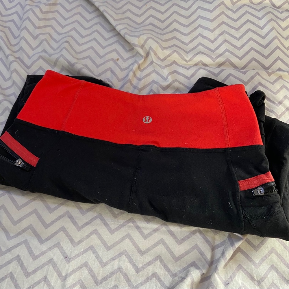Lulu leggings (discontinued)